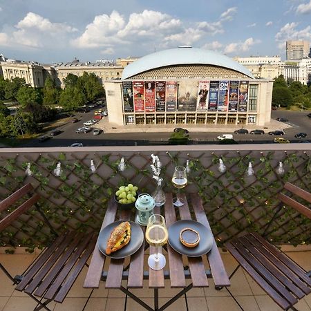 New - Elegant Duplex With Amazing View & Balcony - Homey Residence Bukarest Eksteriør billede
