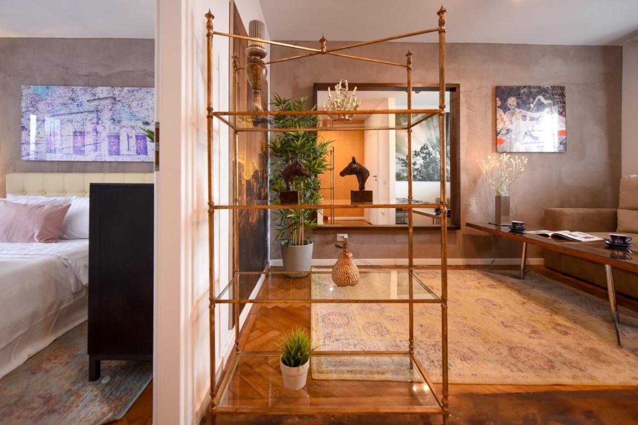 New - Elegant Duplex With Amazing View & Balcony - Homey Residence Bukarest Eksteriør billede