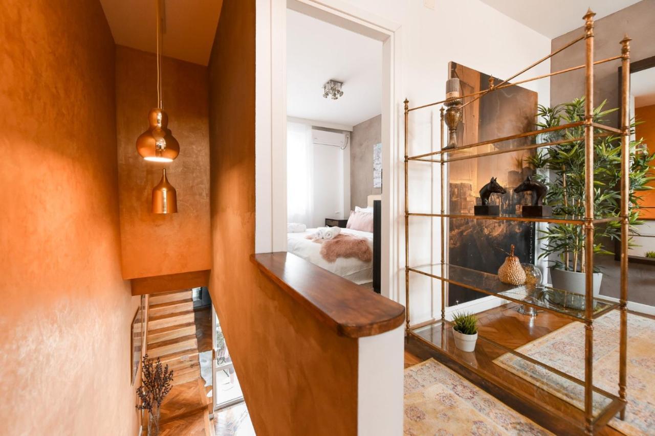 New - Elegant Duplex With Amazing View & Balcony - Homey Residence Bukarest Eksteriør billede