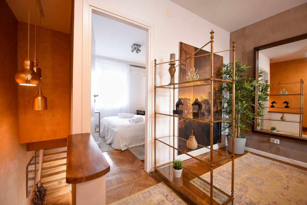 New - Elegant Duplex With Amazing View & Balcony - Homey Residence Bukarest Eksteriør billede